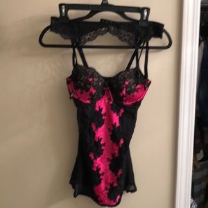 Outfit garter belt and cute nighty